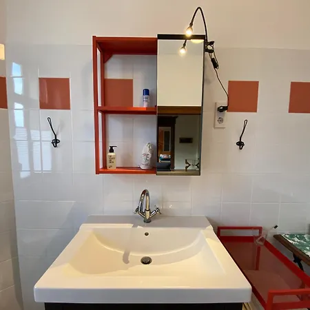 Grosszuegige Gutshaus-wohnung Nahe Saale Und Elbe Appartement Calbe