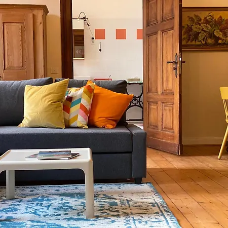 Grosszuegige Gutshaus-wohnung Nahe Saale Und Elbe Calbe