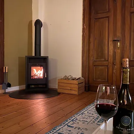 Grosszuegige Gutshaus-wohnung Nahe Saale Und Elbe Appartement Calbe