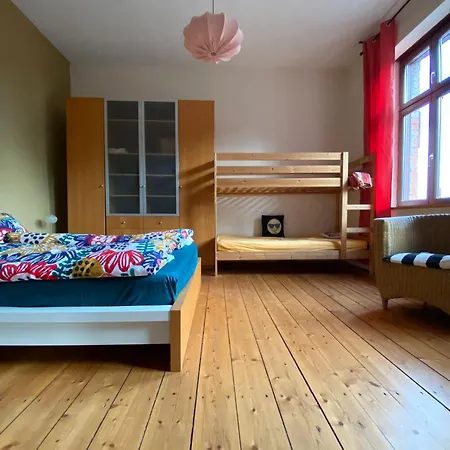 Grosszuegige Gutshaus-wohnung Nahe Saale Und Elbe * Calbe