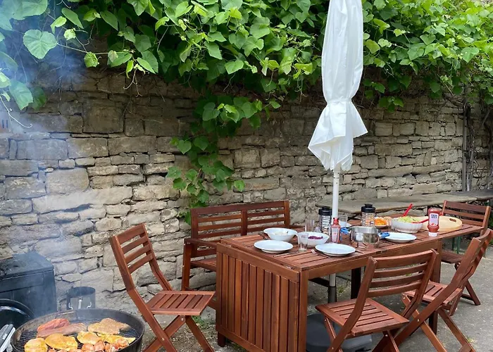 Lägenhet Grosszuegige Gutshaus-wohnung Nahe Saale Und Elbe